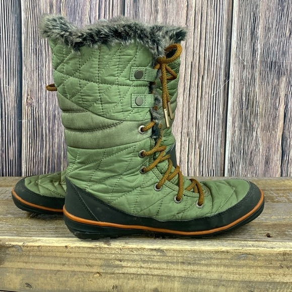 Columbia Women’s Heavenly Snow Boots- Size 7 - Picture 4 of 8